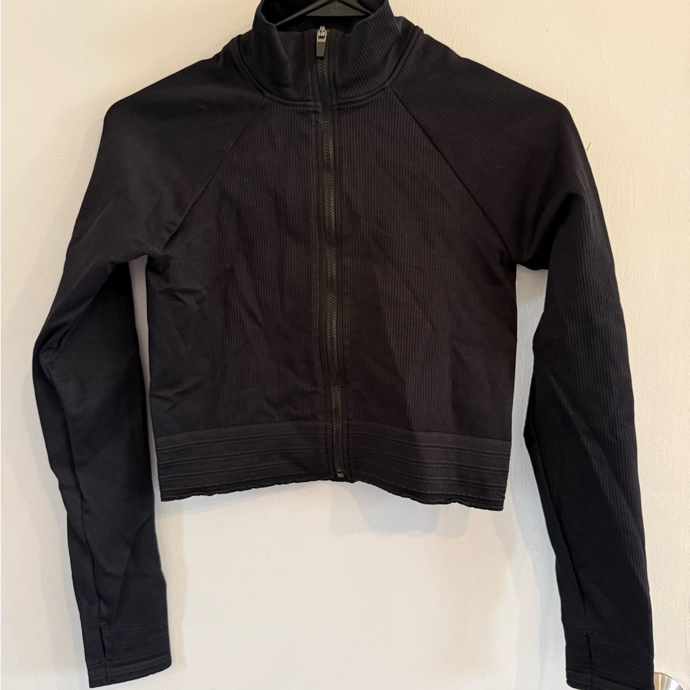 Fabletics cropped zip up size small